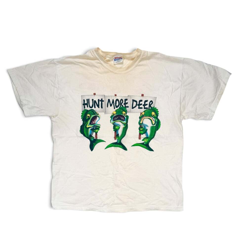 Vintage 90s Hunt More Deer Fish Graphic T-Shirt Sz. Large Hanes Heavyweight